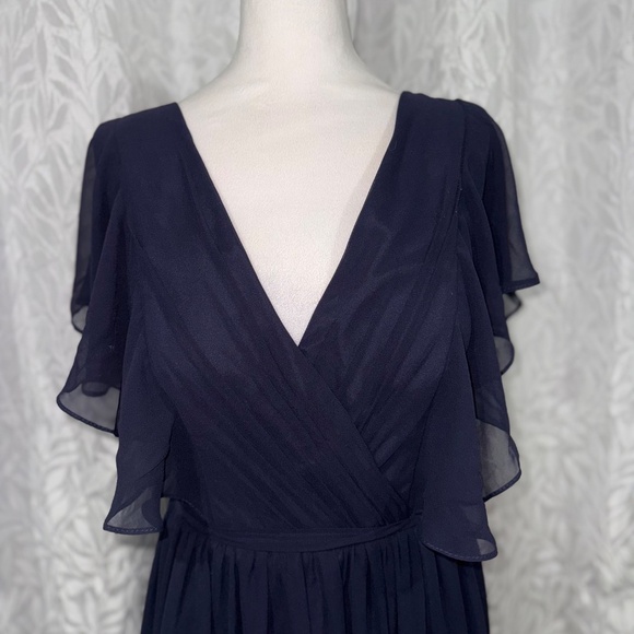 AW. BRIDAL navi blue v neck and v back size 12 formal flowy lightweight dress - Picture 3 of 11